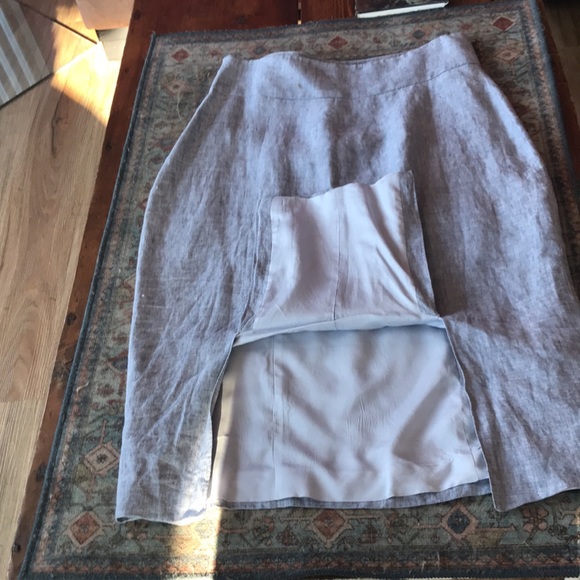 Fully lined Linen Pencil Skirt - Picture 3 of 3